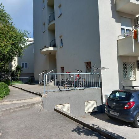 "Idea" Room With Free Parking Split Exteriör bild