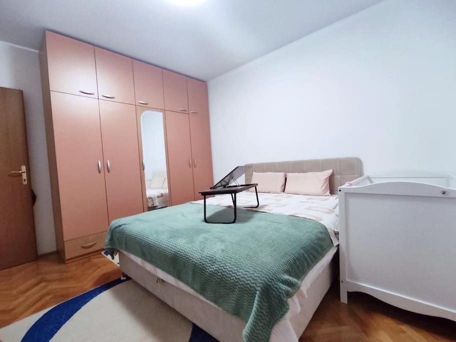 "Idea" Room With Free Parking Split Exteriör bild